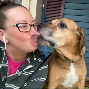 Meet your Posher, Stefanie